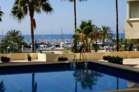 Marbella 2000 Apartment ภายนอก รูปภาพ